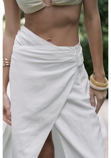 Fabriyonto Asimetrik Ekru Uzun Etek Ekru