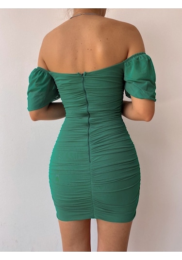 Tül Dar Esnek Likra Öpücük Yaka Ince Gösteren Kiloyu Gizleyen Drape Kokteyl Elbise Zümrüt