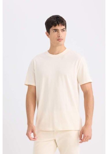 Defacto Pamuk New Regular Fit Bisiklet Yaka Basic Düz Kısa Kollu Tişört - Ekru V7699AZ25SPER98 Defacto Pamuk New Regular Fit Bisiklet Yaka Basic Düz Kısa Kollu Tişört - Ekru V7699AZ25SPER98