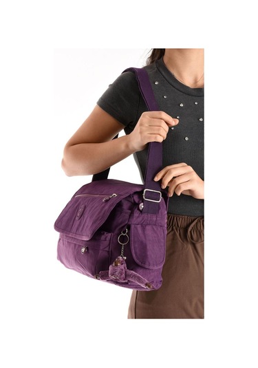 Postacı Okul Çantası Çapraz Askılı Büyük Boy 33 27 Cm Askı Uzunluğu 130 Cm Çok Cepli Kapaklı Omuz Mor