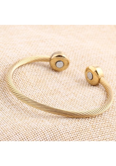 Kişiye Özel Kablolu Simetrik Yuvarlak Açılan İşlemeli Zirkonyum Bileklik