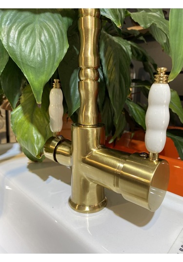 İsaoğlu Yapı Arıtmalı Batarya Arıtmalı Mutfak Musluğu Mat Gold Evye Bataryası Dore Fırçalanmış Rustik Batarya Gold