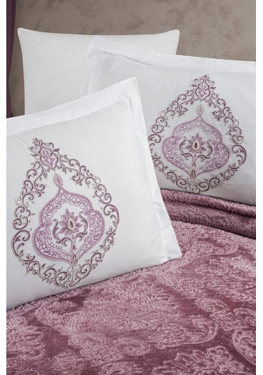 The Home Collection Mürdüm Larissa Fransız Güpürlü Battaniye Seti Mürdüm