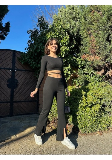 Kadın Paçası Yırtmaç Detaylı Taşlı Bel Bağlamalı Kaşkorse İkili Takım Çok Renkli