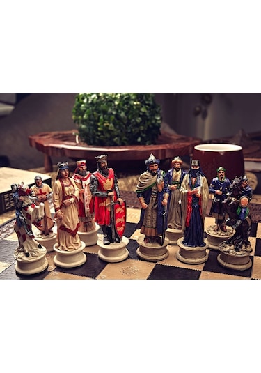 Osmanlı-ingiliz Temalı Büyük Boy Lüks Satranç Ve Star Ceviz Desenli Satranç Tahtası