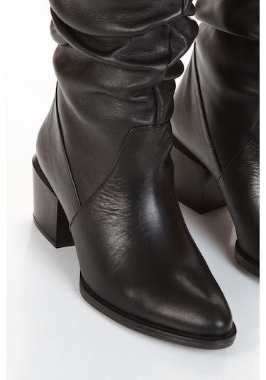 Hakiki Deri Büzgülü Körüklü Kalın Topuk Kadın Çizme Siyah