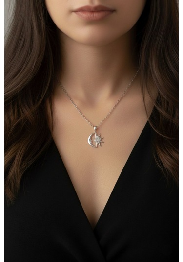 Hilal Ve Güneş Tasarım 925 Ayar Gümüş Kadın Kolye Gümüş