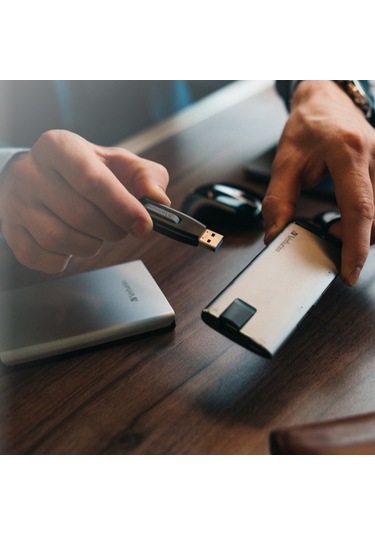 Verbatim 64 Gb Pinstripe Usb 3.2 Gen 1 Çek-it Kızak Özellikli Usb Flash Bellek