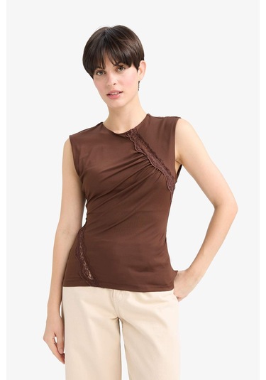 Defacto Slim Fit Dar Kesim Bisiklet Yaka Dantel Detaylı Kolsuz Bluz G4116ax25aubn341 Kahve-bn341