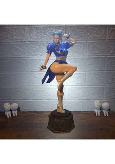 Street Fighter - Chun-li El Yapımı Koleksiyon Figürü 38 Cm