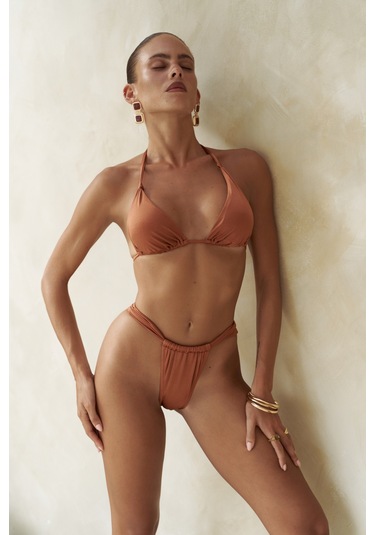 Dahlia Büzgü Detaylı Kalın Bantlı Kiremit Bikini Altı Kiremit