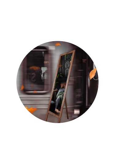 Ayaklı Ceviz Renk Boy Ayna Ceviz