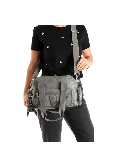 Omuz Çantası Çok Cepli Hafif Klinkır Kumaş 30 20 Cm Çapraz Askılı Postacı Çanta Kol Çantası Gri