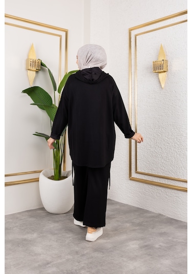 Yeni Sezon Spor Modal Takım Siyah