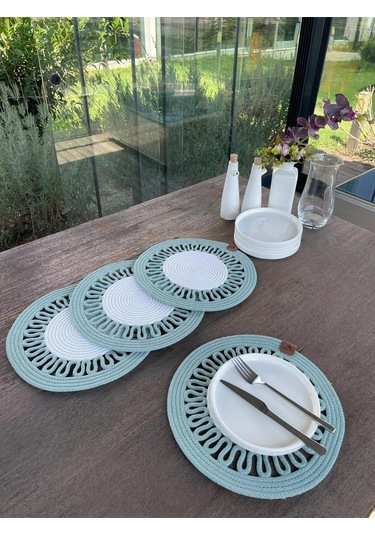 4 Kişilik Yuvarlak Amerikan Servis Özel Tasarım Su Yeşili 33 X 33 Cm Su Yeşili