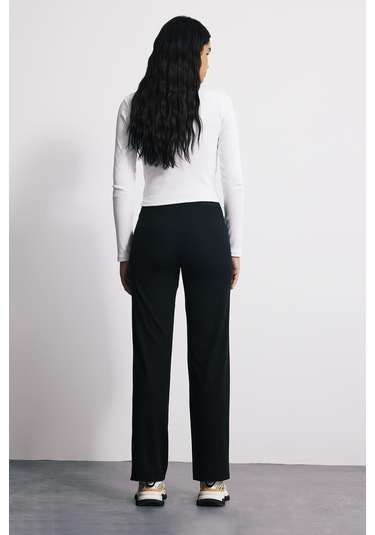 Babokah Toparlayıcı Ön Dikişli Flare Siyah Tayt Siyah