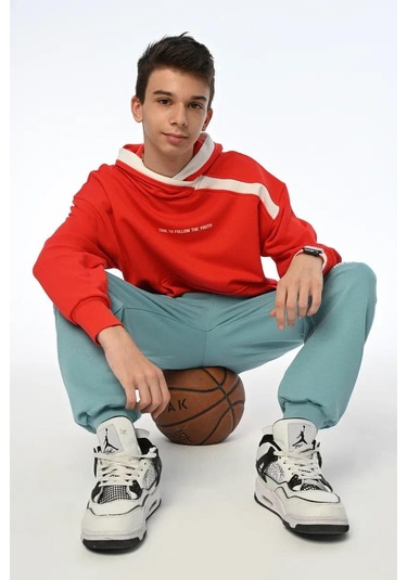 Çocuk 2 İplik Kumaş Pamuklu Sırtı Yazı Detaylı Kapüşonlu Tasarım Sweatshirt-13541 Kırmızı