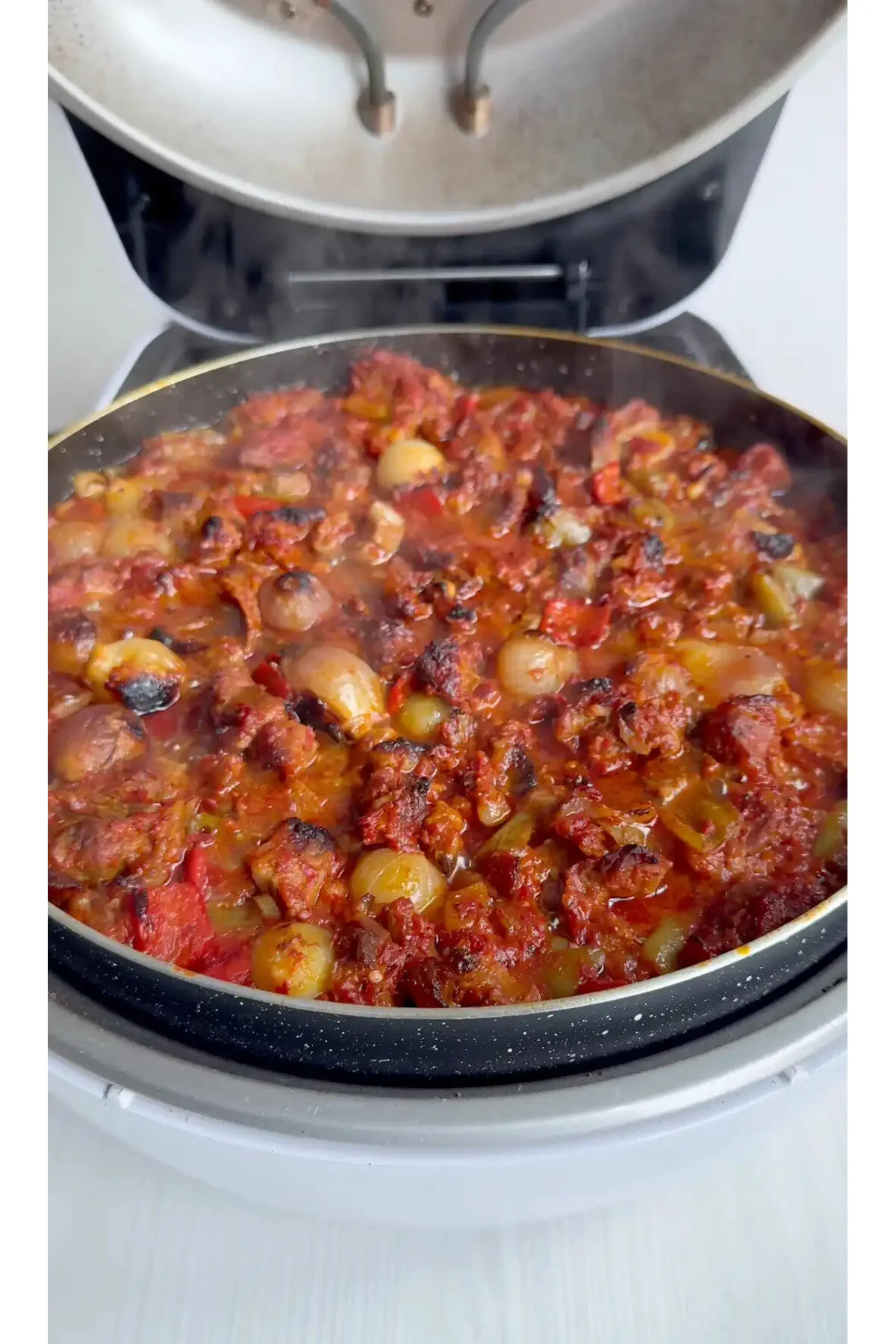 Yuvarlak Granit Fırın Tepsisi 28 Cm, Alüminyum Gövde, Hafif Ve Dayanıklı Yapışmaz Siyah