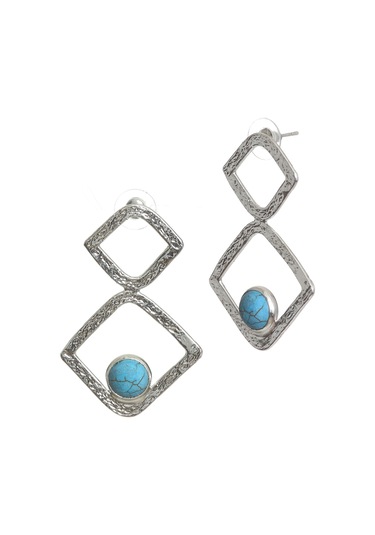 Labalaba Kadın Lak Gümüş Renk Doğaltaşlı Çivili Model Geometrik Formlu El Yapımı Küpe Gümüş - Açık Mavi