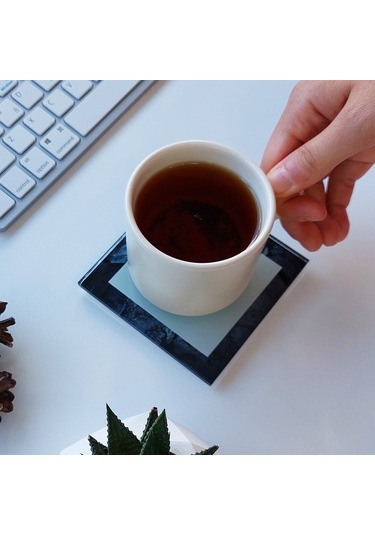 Decorita Cam Bardak Altlığı T Harfli Tasarım 4'lü Takım 10 x 10 CM Çok Renkli