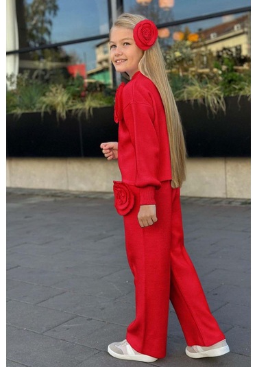 Riccotarz Kız Çocuk Balıkçı Yaka Omuzunda Gül Broşlu Kazak Bol Kesim Kırmızı Triko Alt Üst Takım Kırmızı