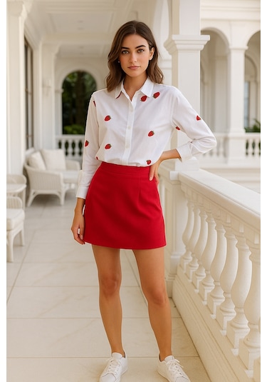 Kadın Çilek Desenli Beyaz Pamuk Gömlek Ekru