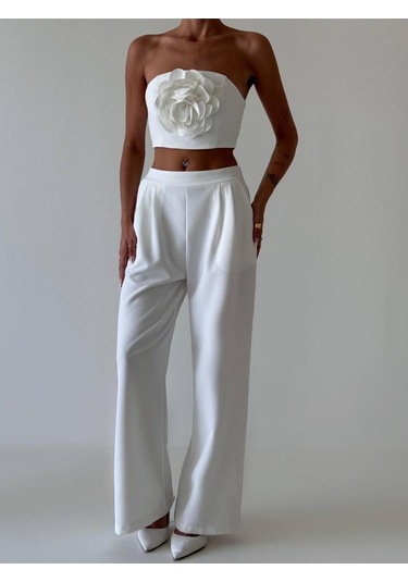 Kadın Straplez Gül Detaylı Üst Ve Yüksek Bel Pantolon Takım Beyaz