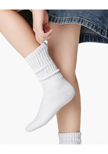 Neevoyu Siyah Düz Dikey Çizgili Koluğu Dolgulu Orta Boy Bacak Çorabı 1 Adet - 95% Poliester 5% Spandex Siyah