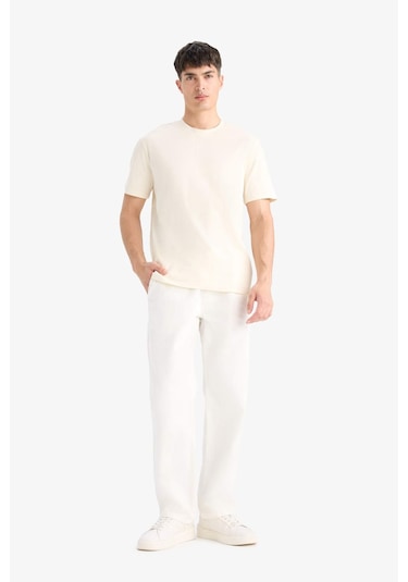 Defacto Regular Fit Bisiklet Yaka Basic Düz Kısa Kollu Tişört E7961ax25auer140 Ekru Defacto Regular Fit Bisiklet Yaka Basic Düz Kısa Kollu Tişört E7961ax25auer140 Ekru