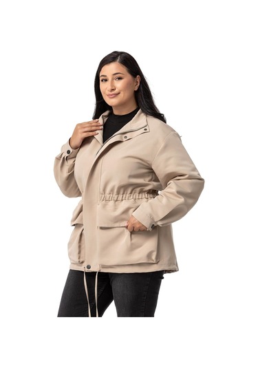 Büyük Beden Çıtçıt Ve Fermuar Kapamalı Beli Büzgülü Astarlı Bej Rengi Trençkot Bej