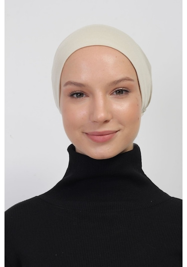 Lastikli Kaymaz Geçmeli Pratik Tesettür Bone Krem