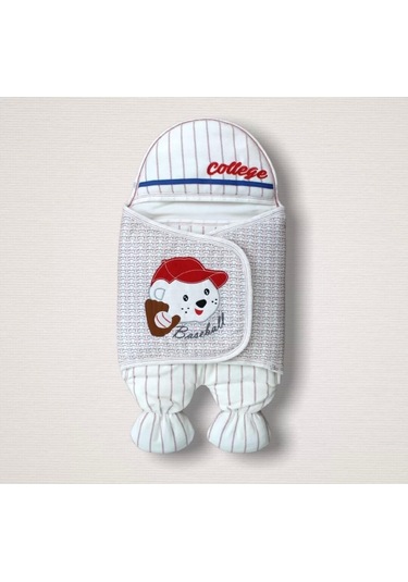 Yenidoğan Beyzbolcu Nakışlı Ayaklı Erkek Bebek Kundak Ekru Ekru