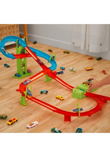 Hot Wheels Neon Yarışlar Çoklu Yarış Heyecanı Pist Seti HPC07