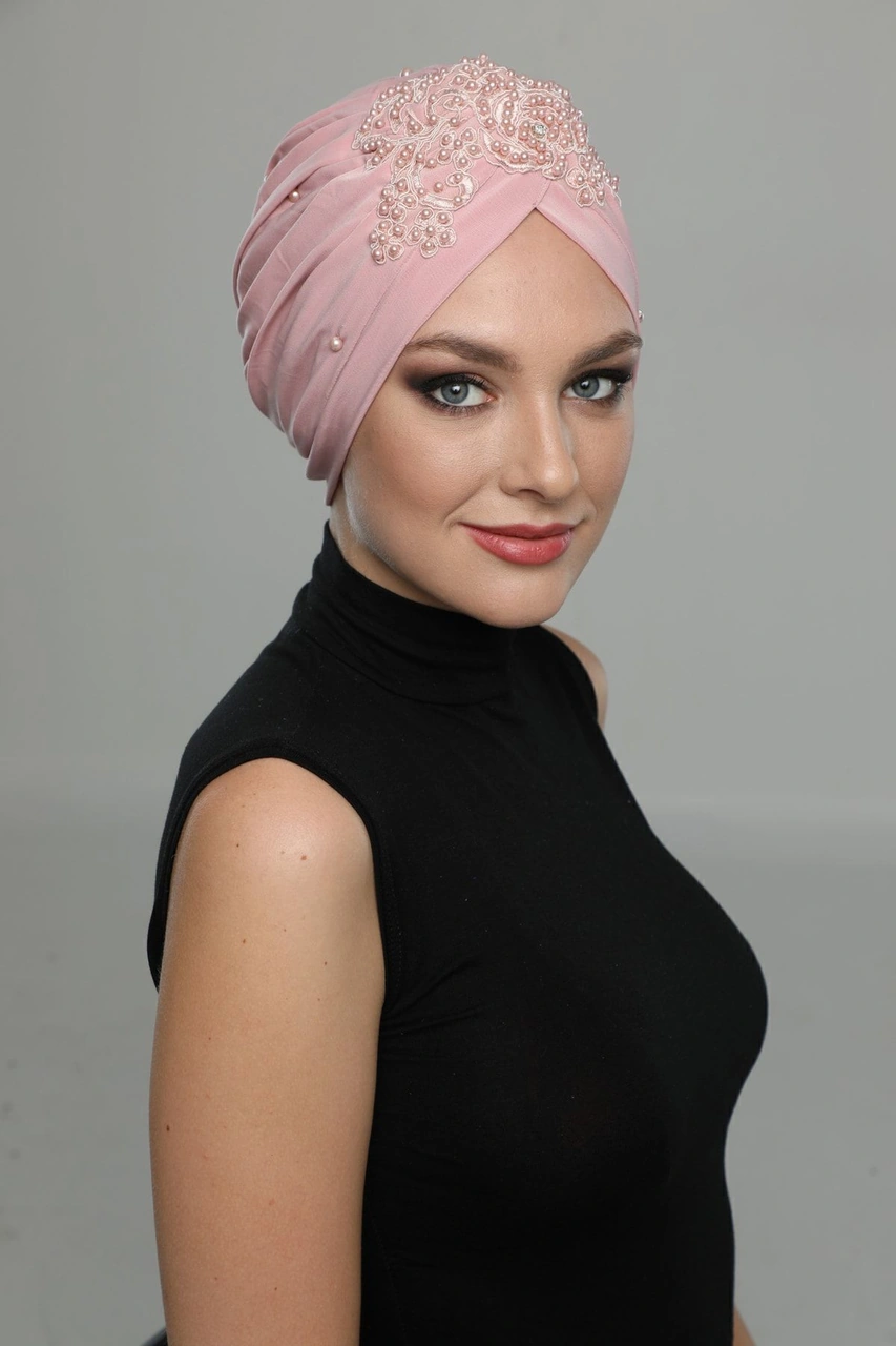 Kopma Astarlı Işlemeli Pudra Gül Motifli Hazır Türban Tesettür Abiye Bone Pudra Gül