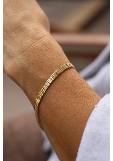 14 Ayar Altın Çizgili Çivi Model Bileklik Blk28171 Sarı Altın