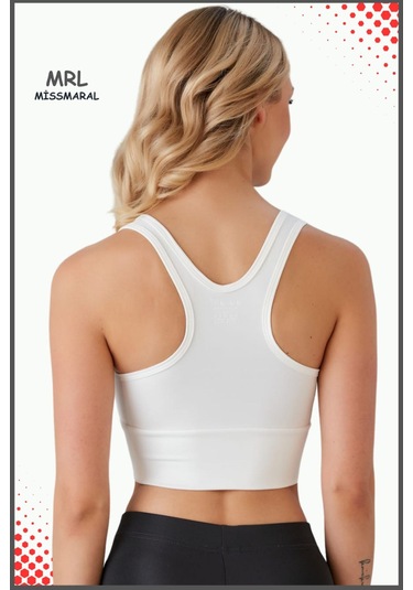 Kadın Beyaz Sporcu Sütyeni Pedli Likralı Destekleyici Su Sporları Koşu Fitness Dans Sports Bra Beyaz