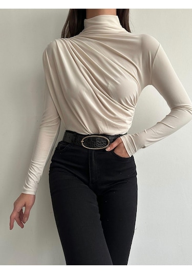 Kadın Büzgü Detaylı Dik Yaka Sandy Bluz Bej
