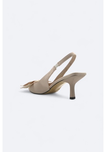 Elan Bej Arkası Açık Fiyonk Detaylı Kadın Stiletto Topuklu Ayakkabı Bej
