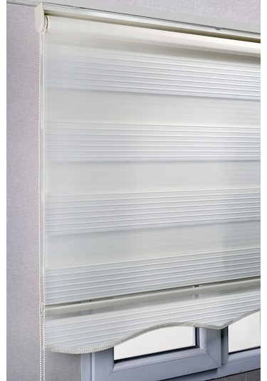 Etekli Krem Pileli Zebra Kaliteli Güneşlik Stor Perde