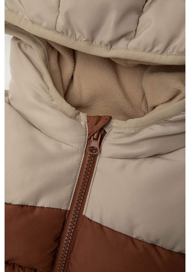 DeFacto Erkek Bebek Su Geçirmez Polar Astarlı Kapüşonlu Şişme Yelek A2848A524AUBN349