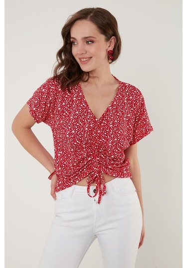 Lela Desenli Önü Büzgülü V Yaka Crop Bayan Bluz 5864486Y4 Kırmızı