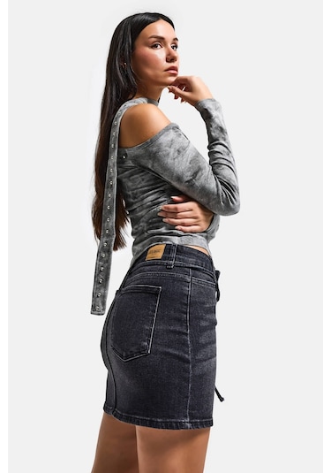 Itsbasic Kadın Gri W5 Asimetrik Kesim Özel Kumaş Tasarım Crop Top