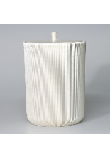 Lydia İnci Çöp Kovası İnci