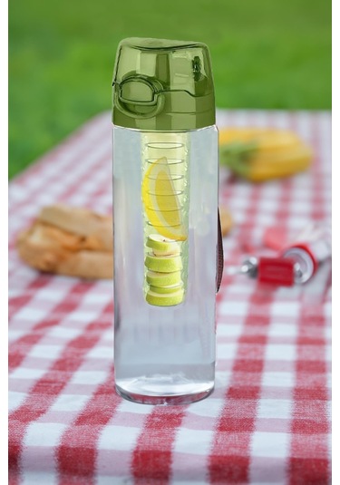 Cascada Sızdırmaz Kilitli Detoks Su Şişesi Sporcu Matarası 700 ML