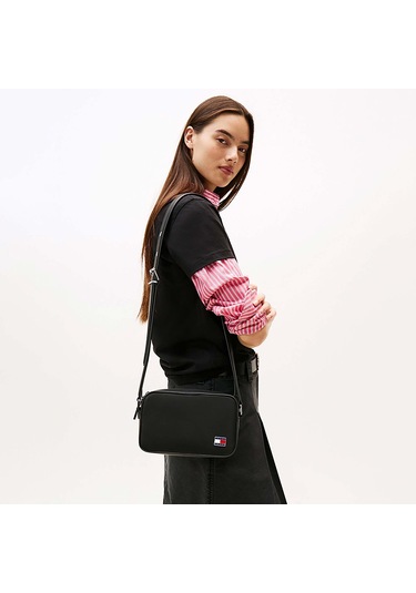 Tommy Hilfiger Kadın Siyah Omuz Çantası Aw0aw17872-bds Siyah