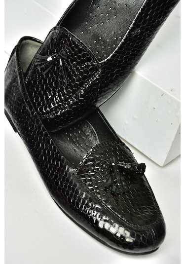 Fox Shoes R667001203 Siyah Baskı Hakiki Deri Babet Siyah