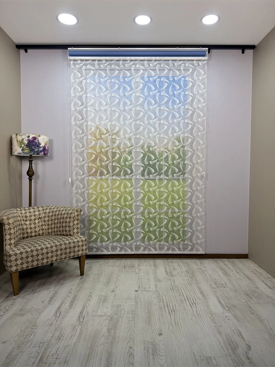 Nova Serisi Üç Yaprak Desenli Çift Mekanizmalı Beyaz Tül Mavi Stor Perde Mavi