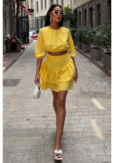 Crop Bluz Ve Kat Kat Etekli Takım 10207 Altın