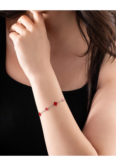925 Ayar Rodyum Kırmızı Mineli Yonca Charm Gümüş Bileklik Rb10069
