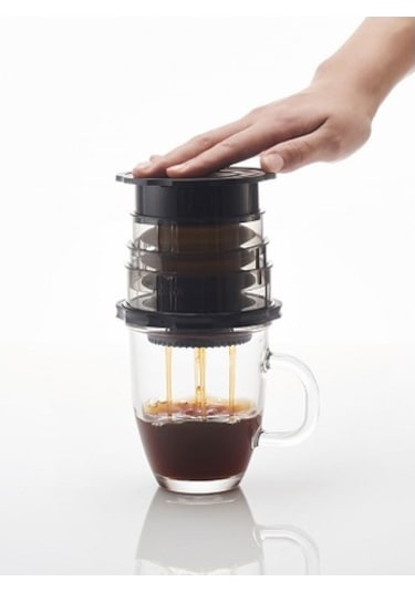 Cafflano Kompact Manuel Kahve Demleyici Siyah